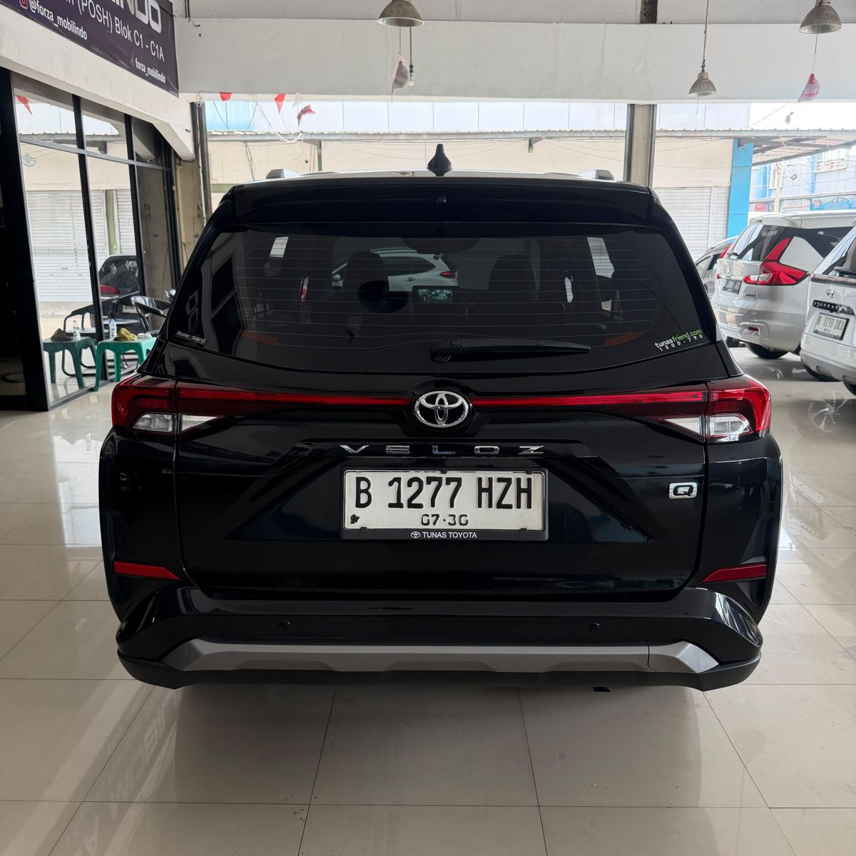 Toyota Veloz Q CVT Hitam 2025