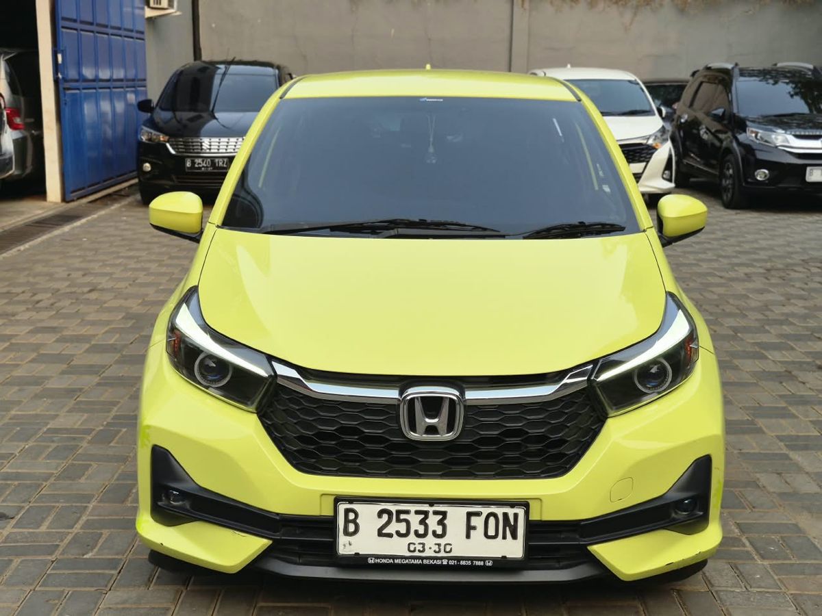 Honda Brio E CVT Lime 2025
