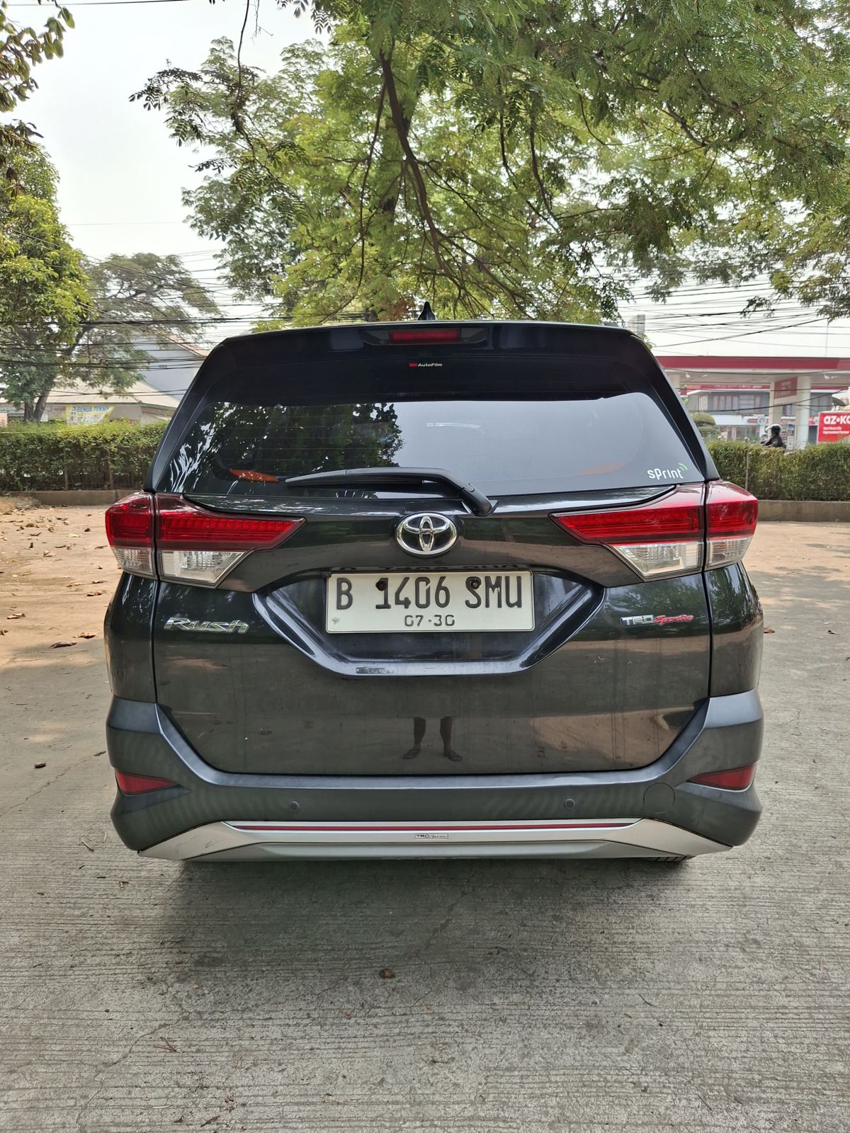Toyota Rush TRD AT Hitam 2020