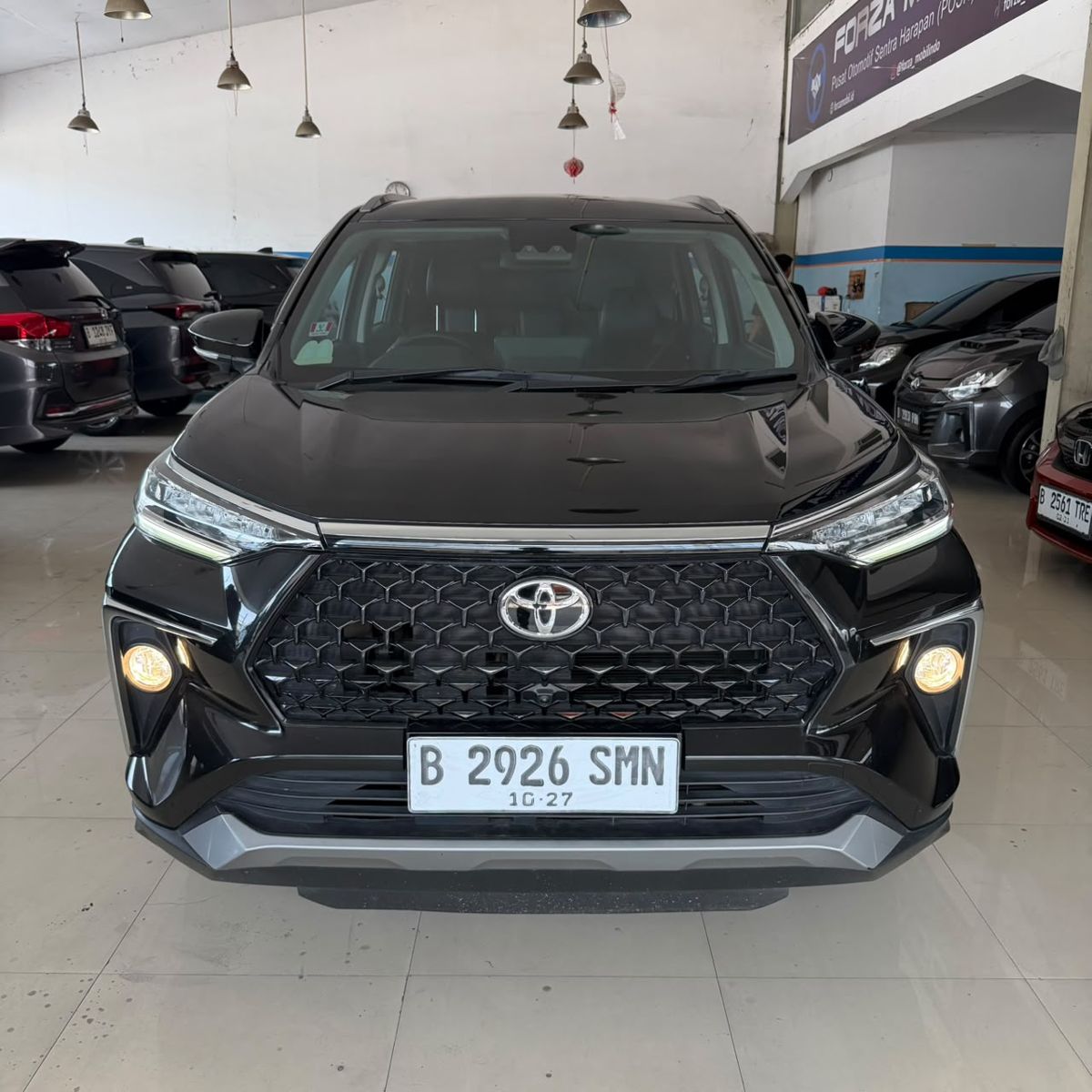 Toyota Veloz Q TSS CVT Hitam 2022