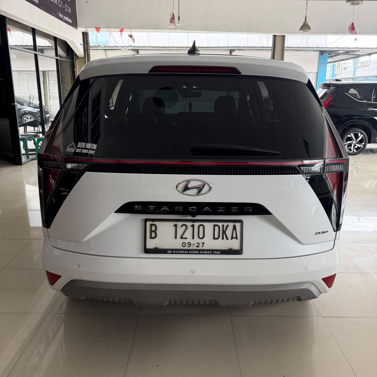 Hyundai Stargazer Prime IVT Putih 2022