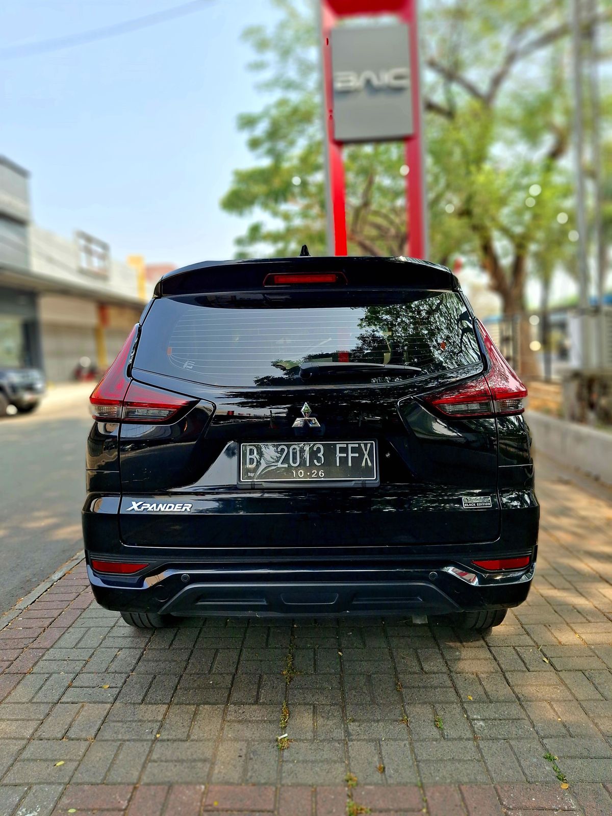 Mitsubishi Xpander Rockford MT Hitam 2021
