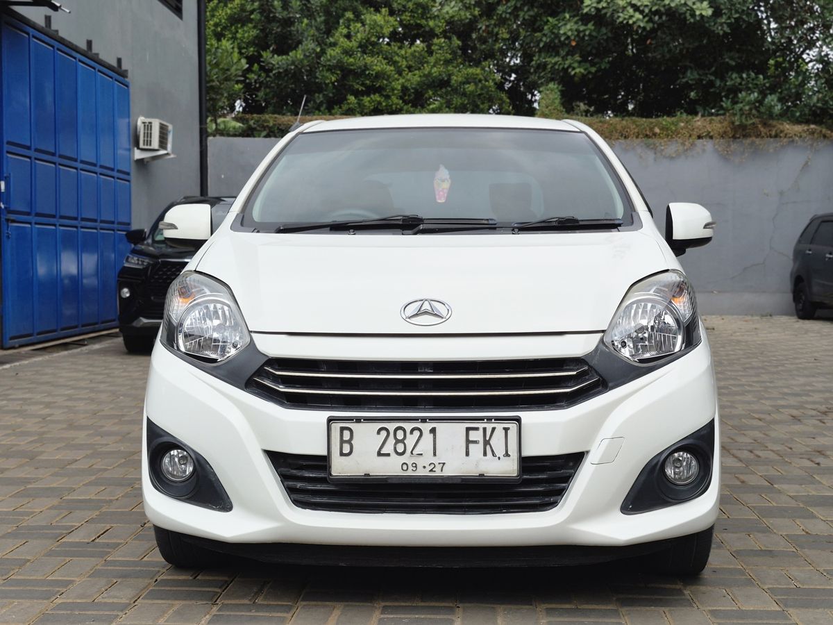 Daihatsu Ayla 1.0 X MT Putih 2022