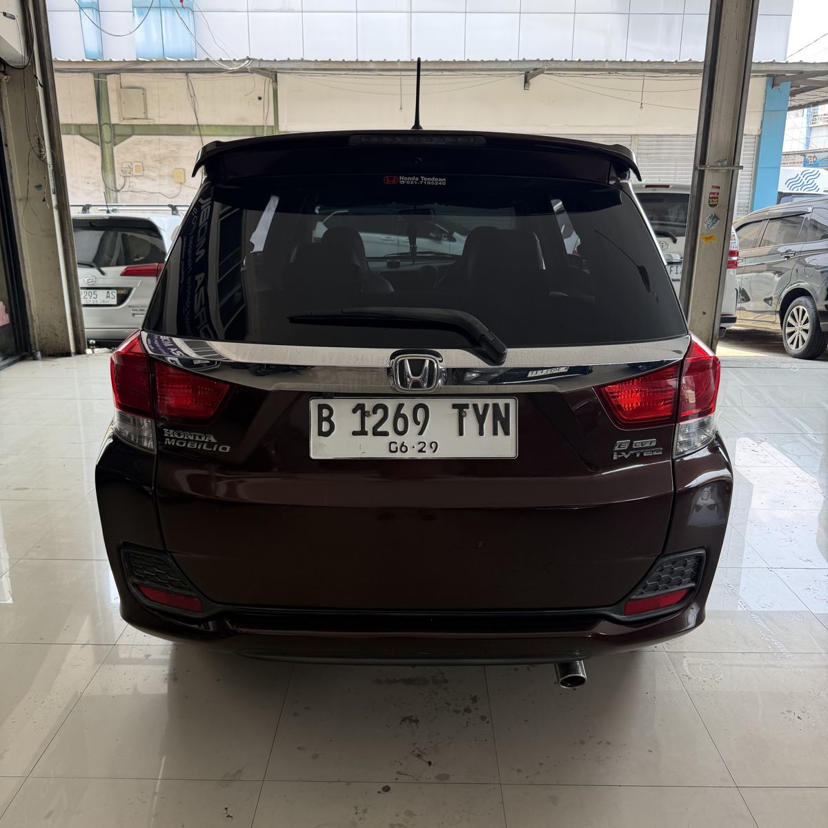 Honda Mobilio Prestige CVT Merah 2014