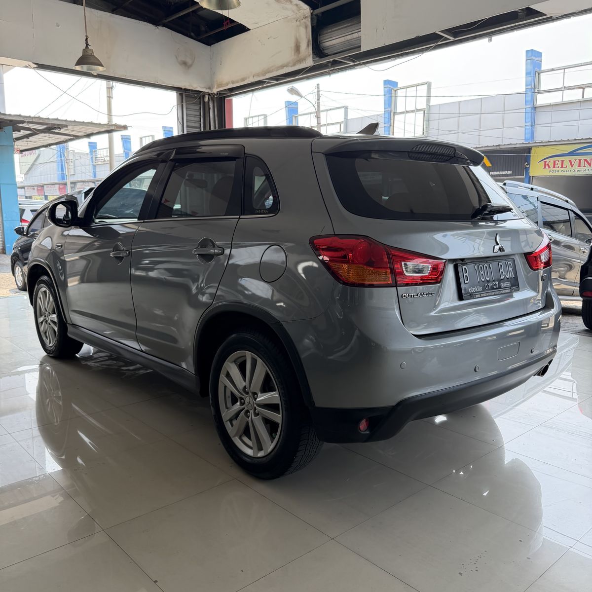 Mitsubishi Outlander PX AT Silver 2016