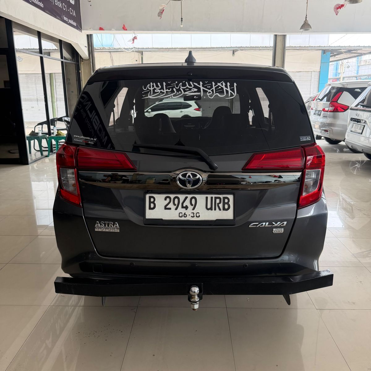 Toyota Calya 1.2 G AT Abu 2025