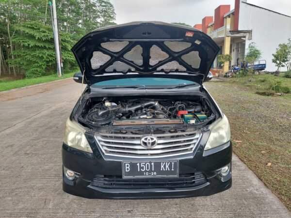 Jual Innova V 2.0 MT 2011 Hitam - B 1501 KKI - Gambar 10