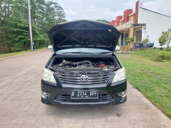 Jual Innova J 2.0 MT 2014 Hitam - B 2314 BFF - Gambar 7