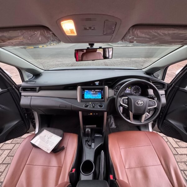 Jual Innova G 2.4 AT 2019 Silver - B 2045 BYY - Gambar 13