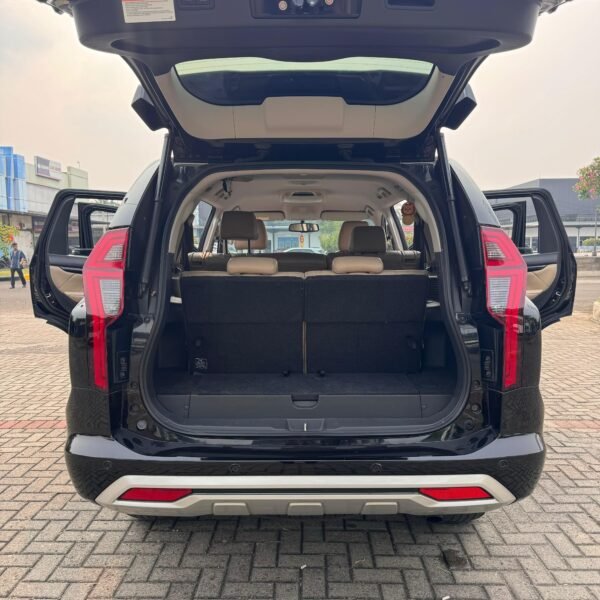 Jual Pajero Ultimate 4x2 AT 2022 Hitam - B 1850 WJH - Gambar 14