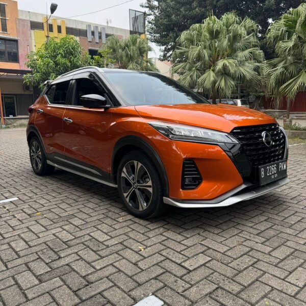Jual Nissan Kicks E Power Hybrid AT 2020 Oranye - B 2266 PKW