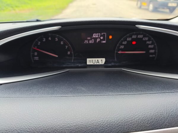 Jual Sienta V CVT 2021 Silver - B 2258 FKB - Gambar 5