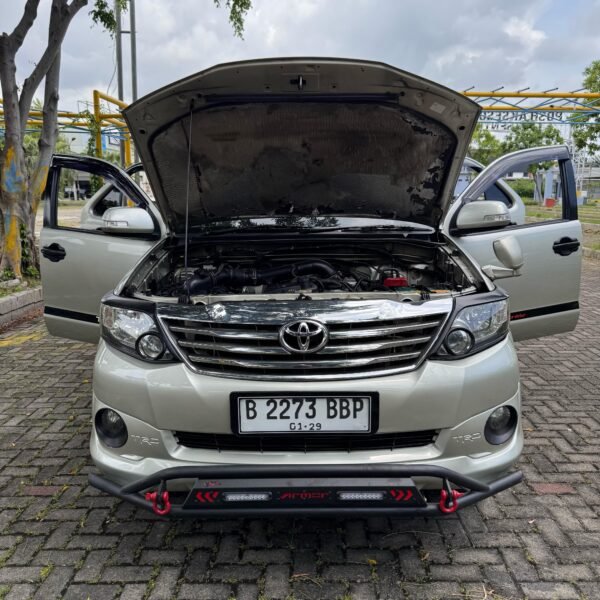 Jual Fortuner 2.7 2012 AT bensin Putih - B 2273 BBP - Gambar 8