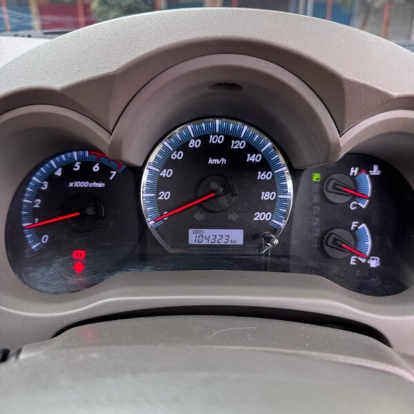 Jual Fortuner 2.7 2012 AT bensin Putih - B 2273 BBP - Gambar 11
