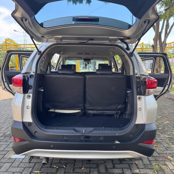 Jual Terios R MT 2018 Silver - B 2201 UKL - Gambar 11
