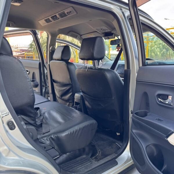 Jual Terios R MT 2018 Silver - B 2201 UKL - Gambar 12