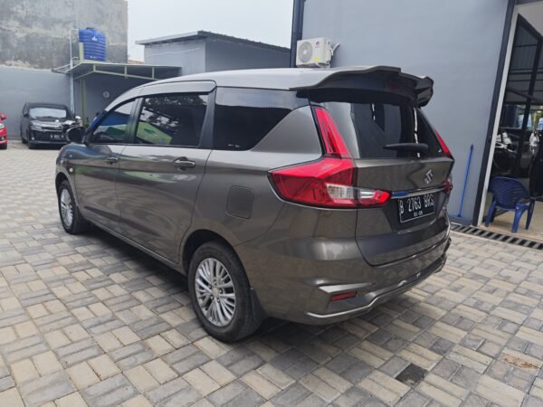 Jual Ertiga GL AT 2021 Coklat - B 2763 BRS - Gambar 4