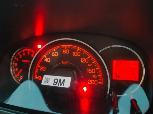 Jual Ayla X 1.2 AT 2021 Oranye - B 2477 KZI - Gambar 8
