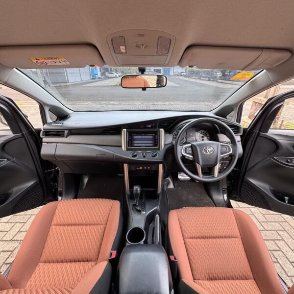 Jual Innova G 2.4 AT 2018 Hitam - B 1491 FII - Gambar 2