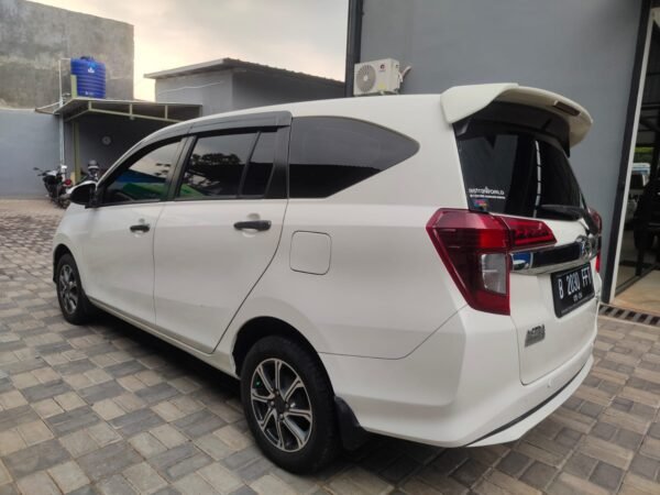 Jual Sigra R AT 2021 Putih - B 2030 FFT - Gambar 7
