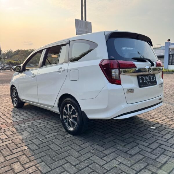 Jual Sigra R AT 2020 Putih - B 2282 KZA - Gambar 12