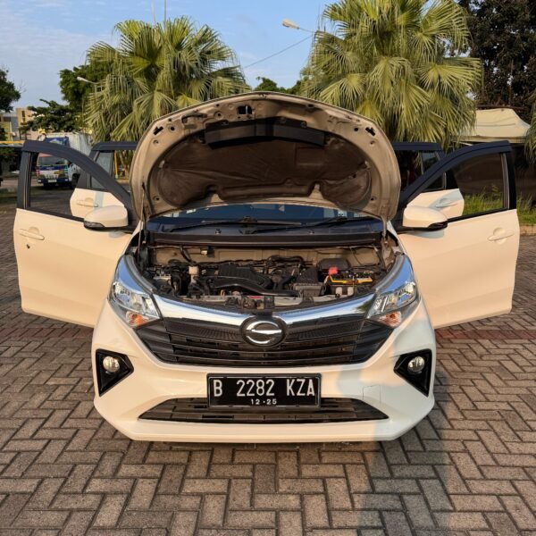 Jual Sigra R AT 2020 Putih - B 2282 KZA - Gambar 5