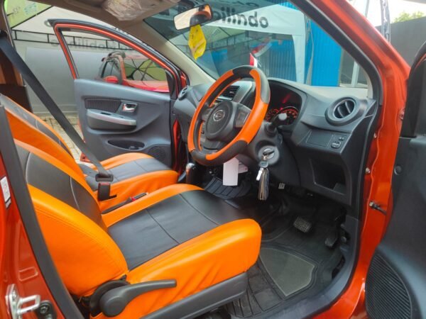 Jual Ayla X 1.2 AT 2021 Oranye - B 2477 KZI - Gambar 3